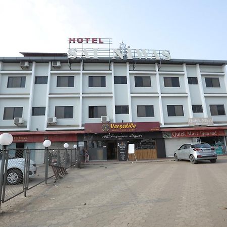 Hotel Sai Niwas Lonavala Eksteriør billede