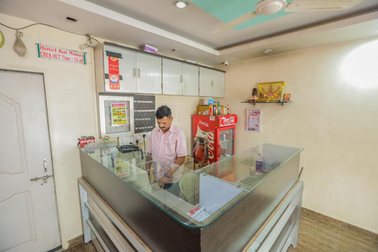Hotel Sai Niwas Lonavala Eksteriør billede